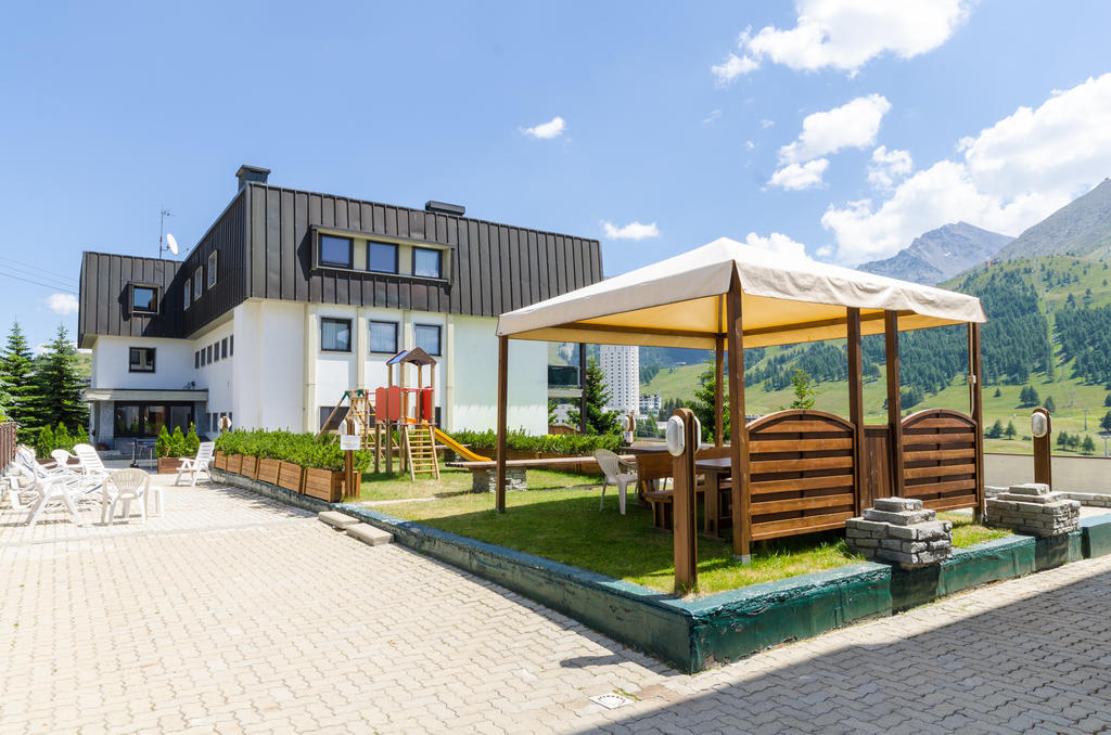 Resort Palace Sestriere 1 E 2 Eksteriør bilde